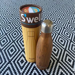 NWT Teakwood S’well Water Bottle